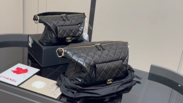 Chanel Hobo