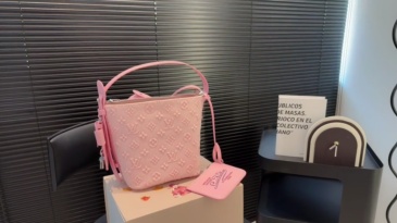 LV All In bb