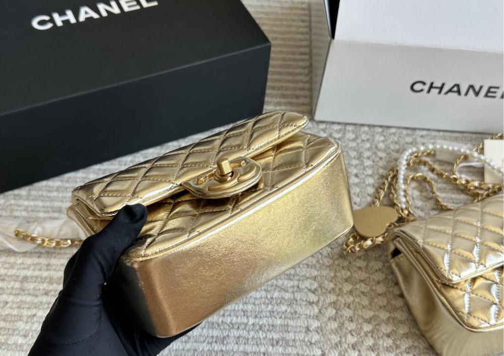 Chanel 24P