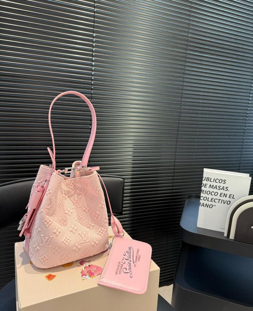 LV All In bb
