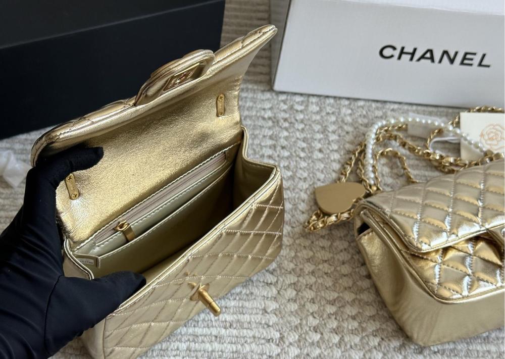 Chanel 24P