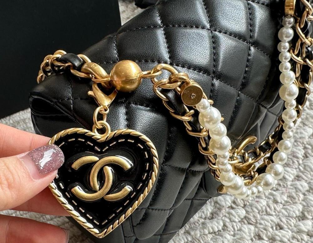 Chanel 24p