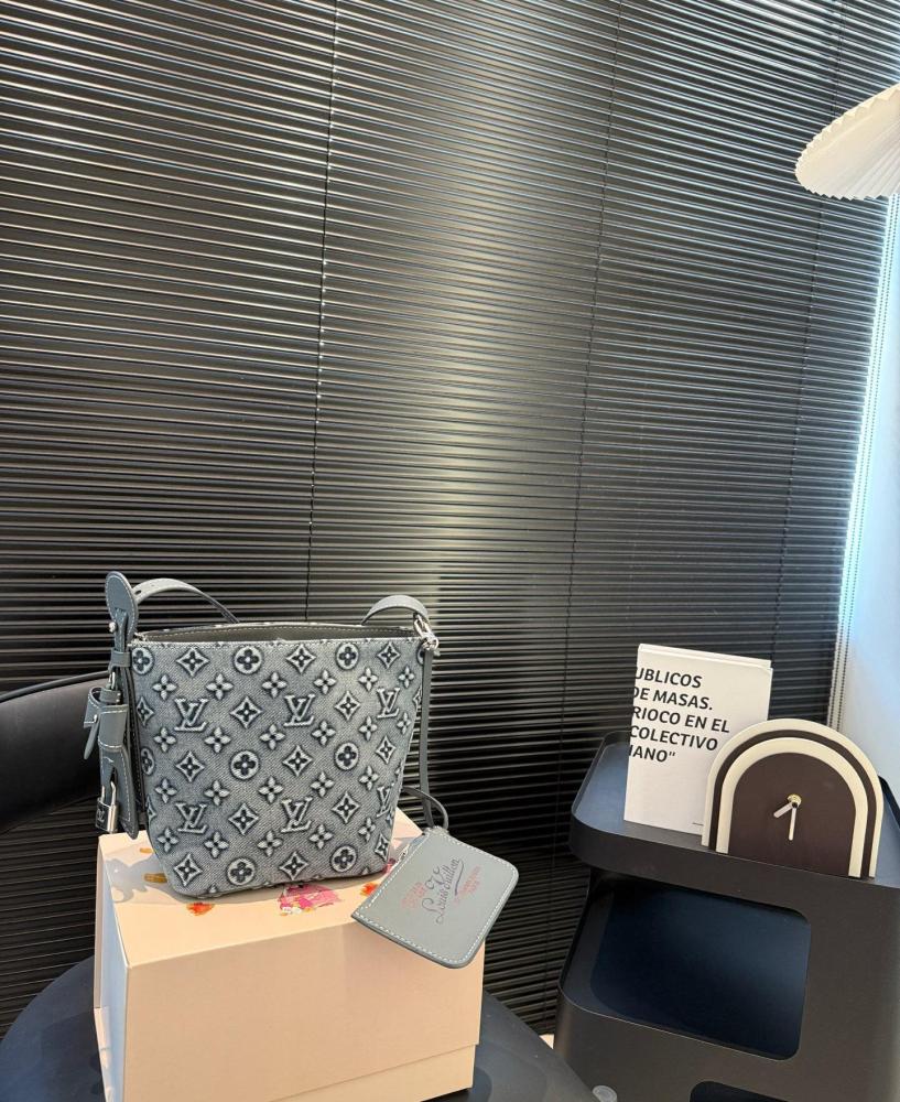 LV All In bb