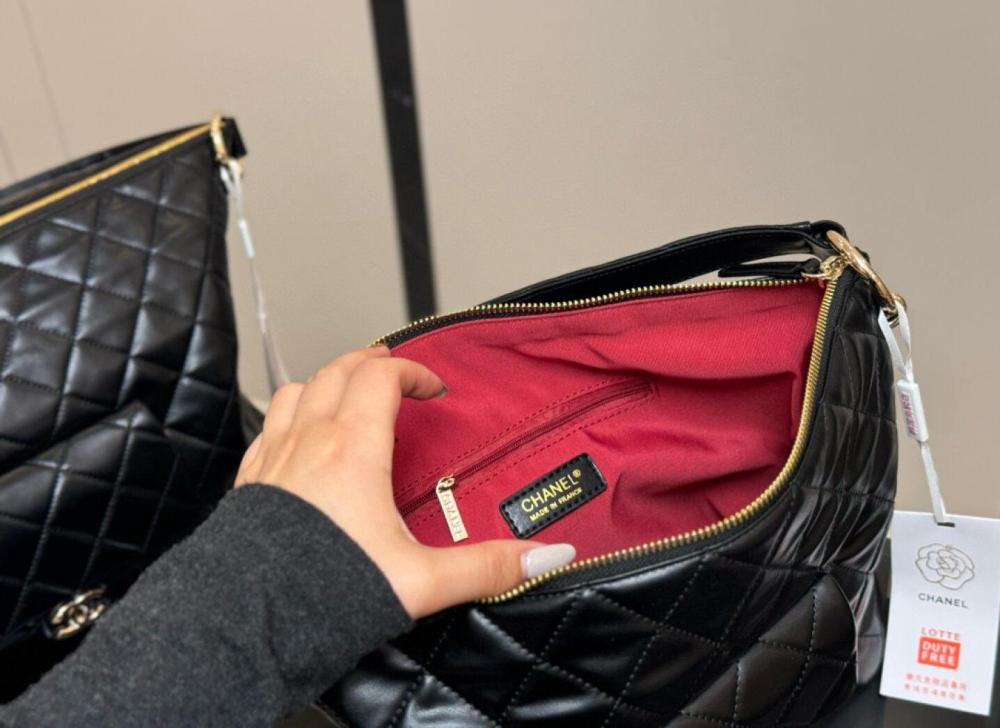 Chanel Hobo