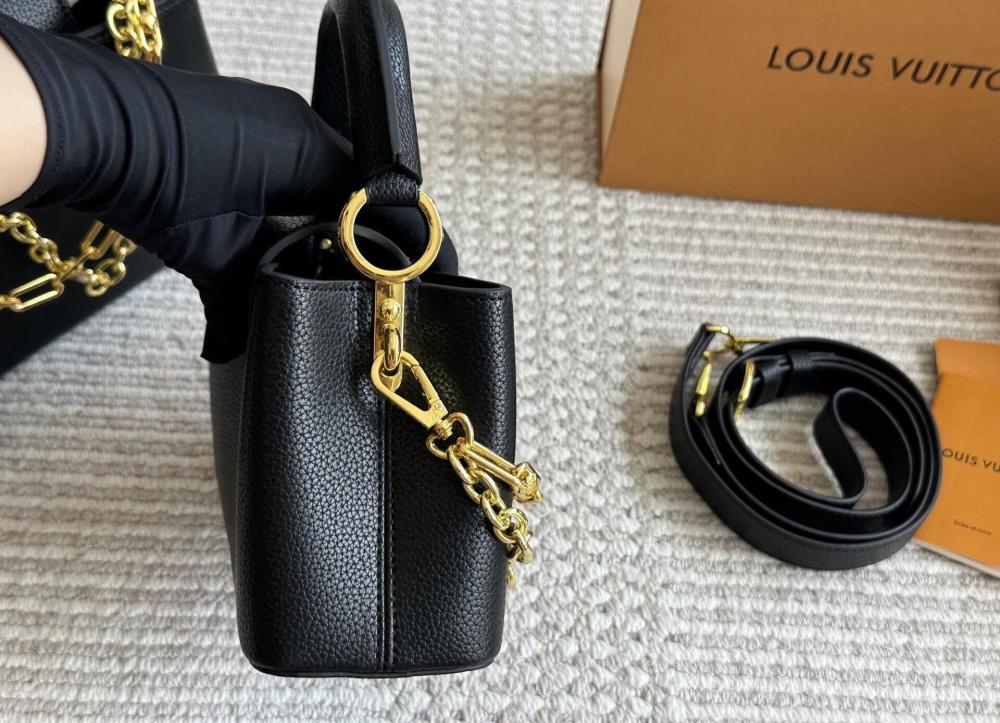 LV Capucines