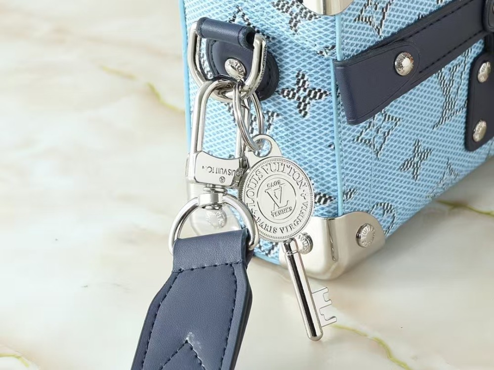 LV soul Trunk