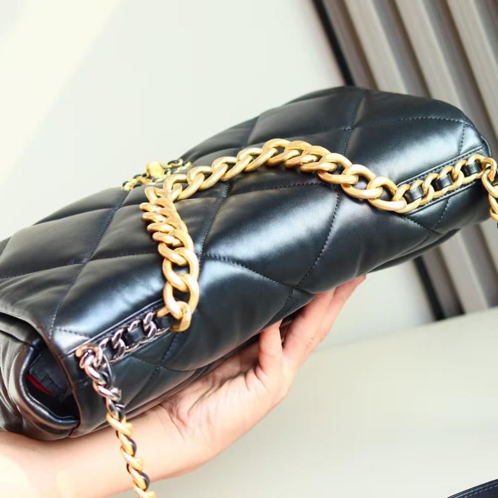 Chanel 19 bag