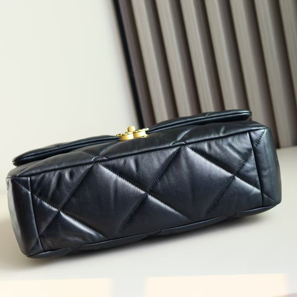 Chanel 19 bag