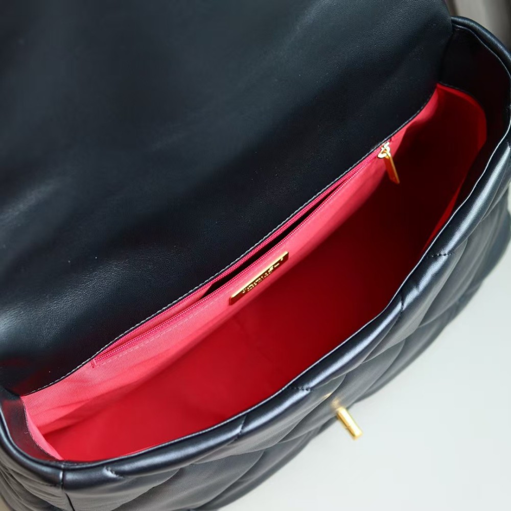 Chanel 19 bag