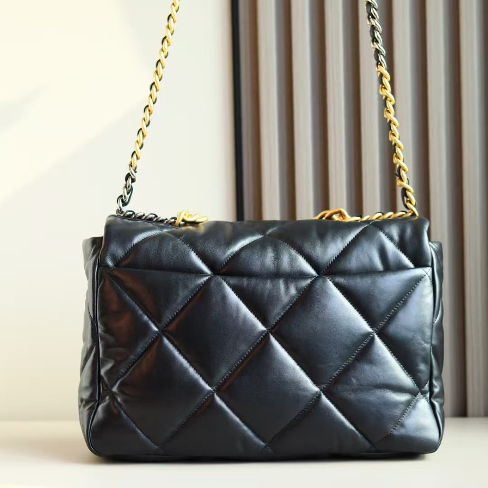 Chanel 19 bag