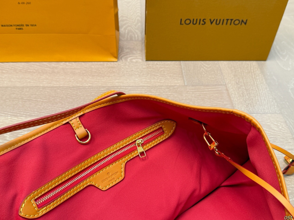 LV neverfull