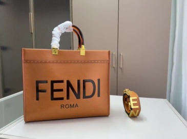 Fendi tote