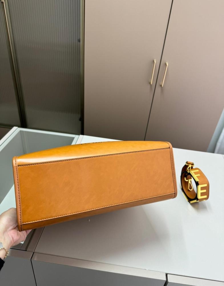 Fendi tote