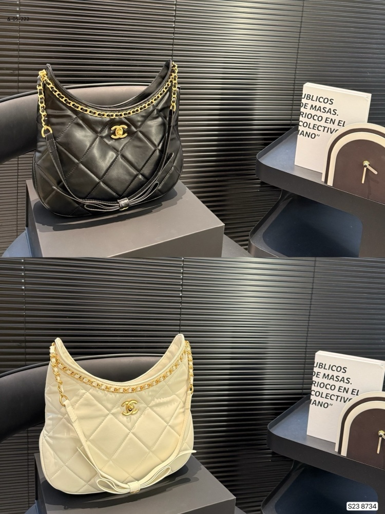 Chanel 25 hobo