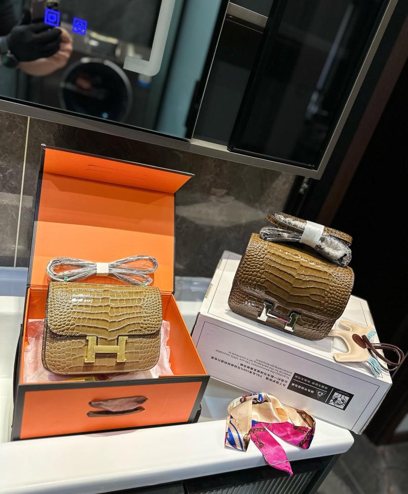 Hermes Constance