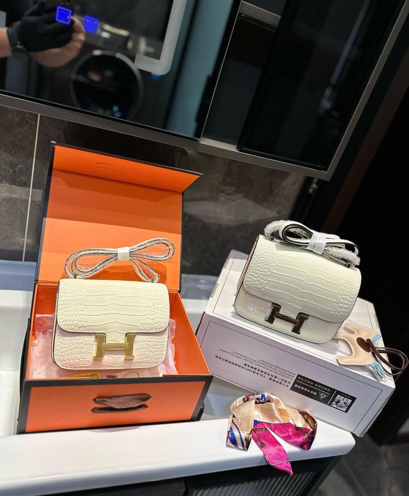 Hermes Constance