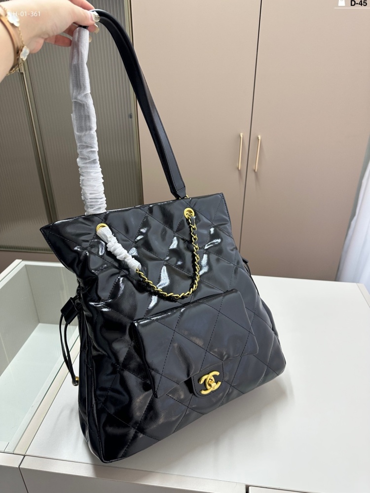Chanel Tote