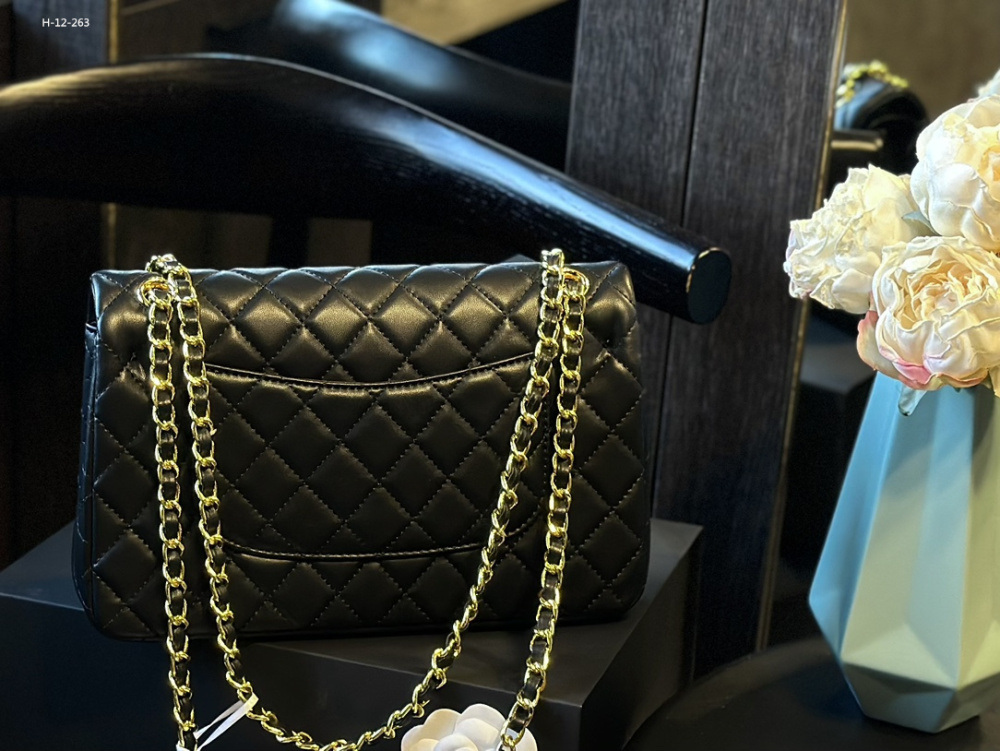 Chanel CF