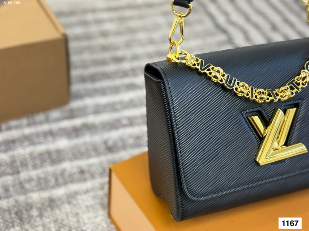 LV Twist