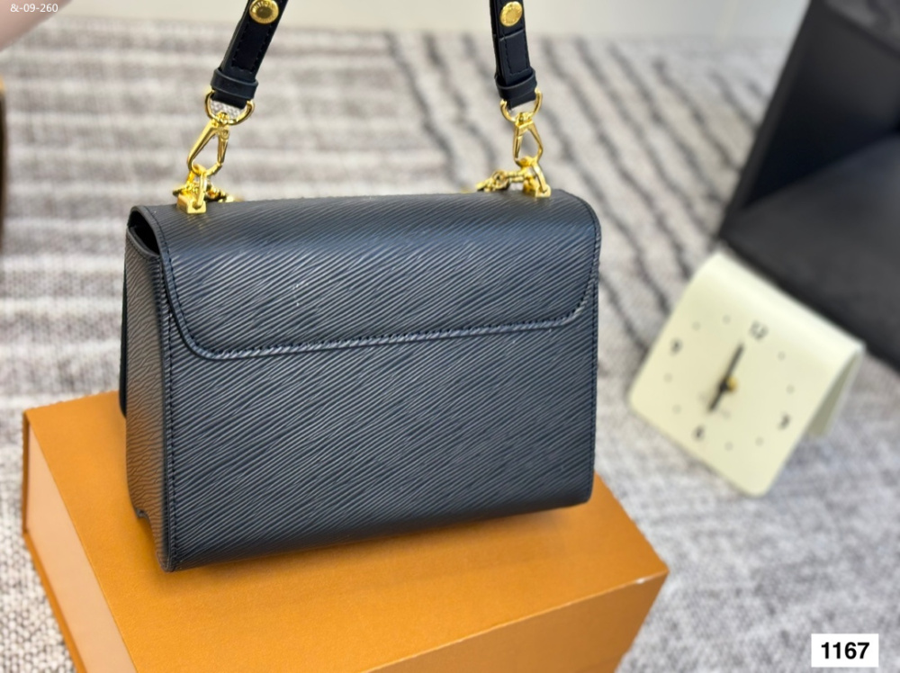 LV Twist