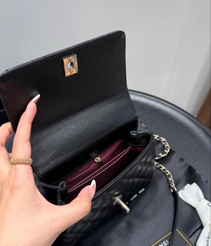 Chanel coco handle