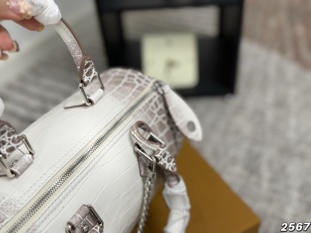 LV speedy nigo 25