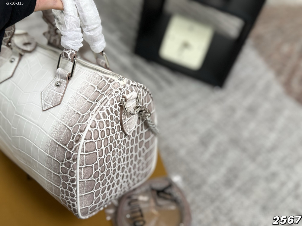 LV speedy nigo 25