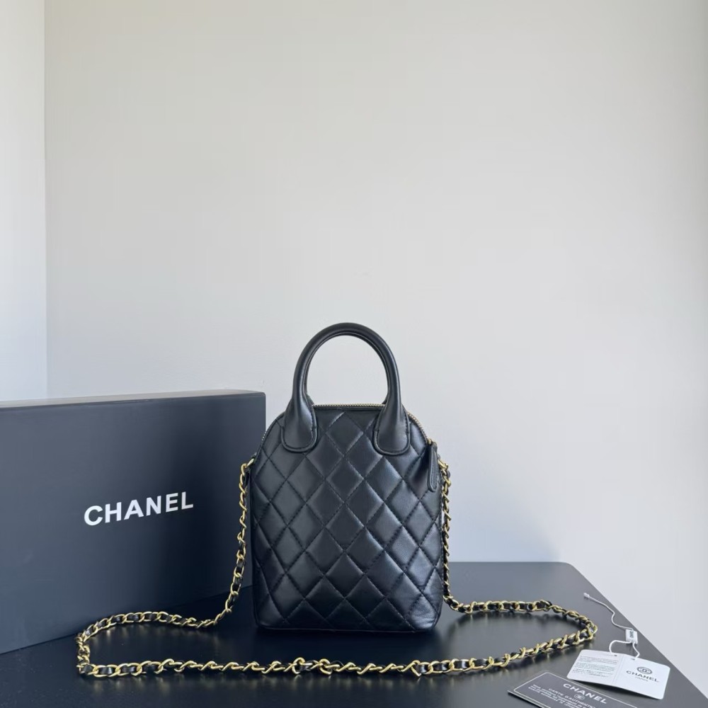 Chanel 25a