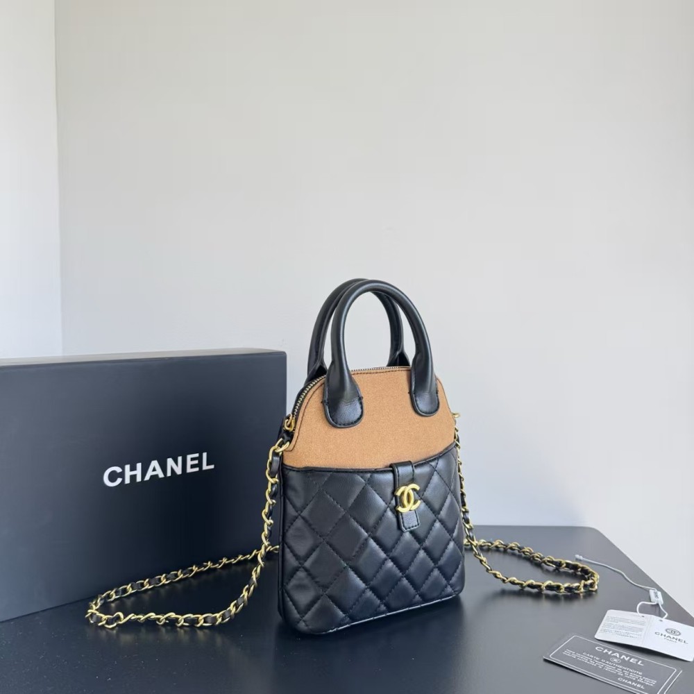 Chanel 25a