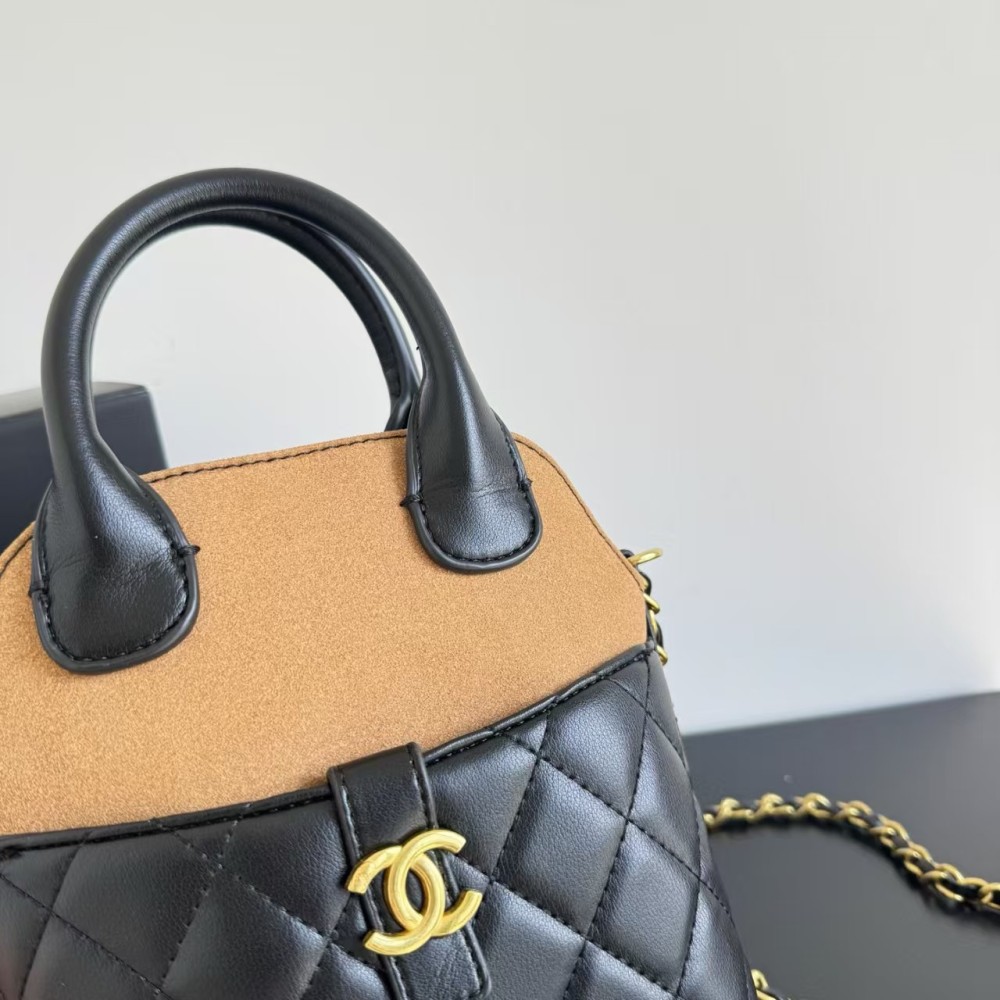 Chanel 25a