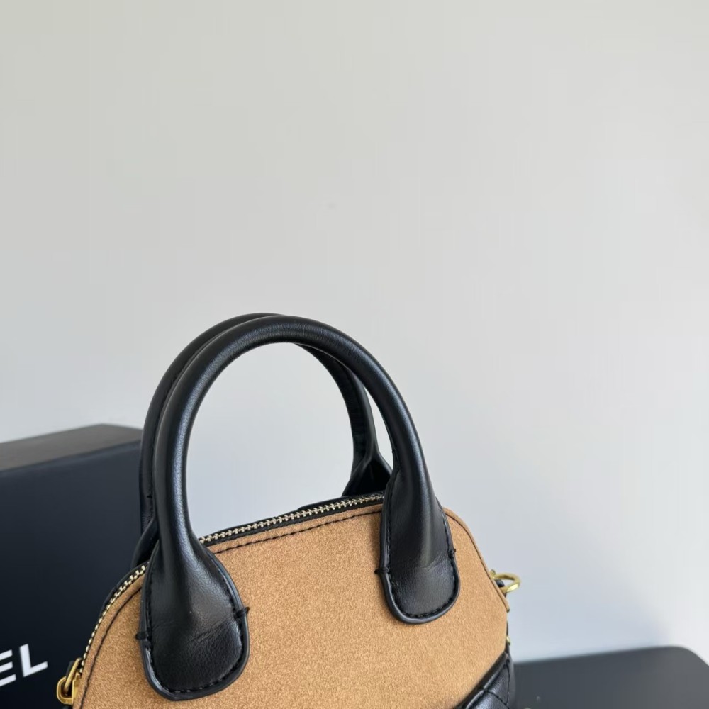 Chanel 25a