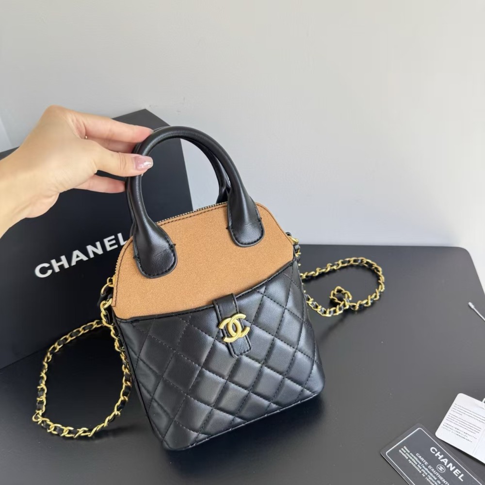 Chanel 25a