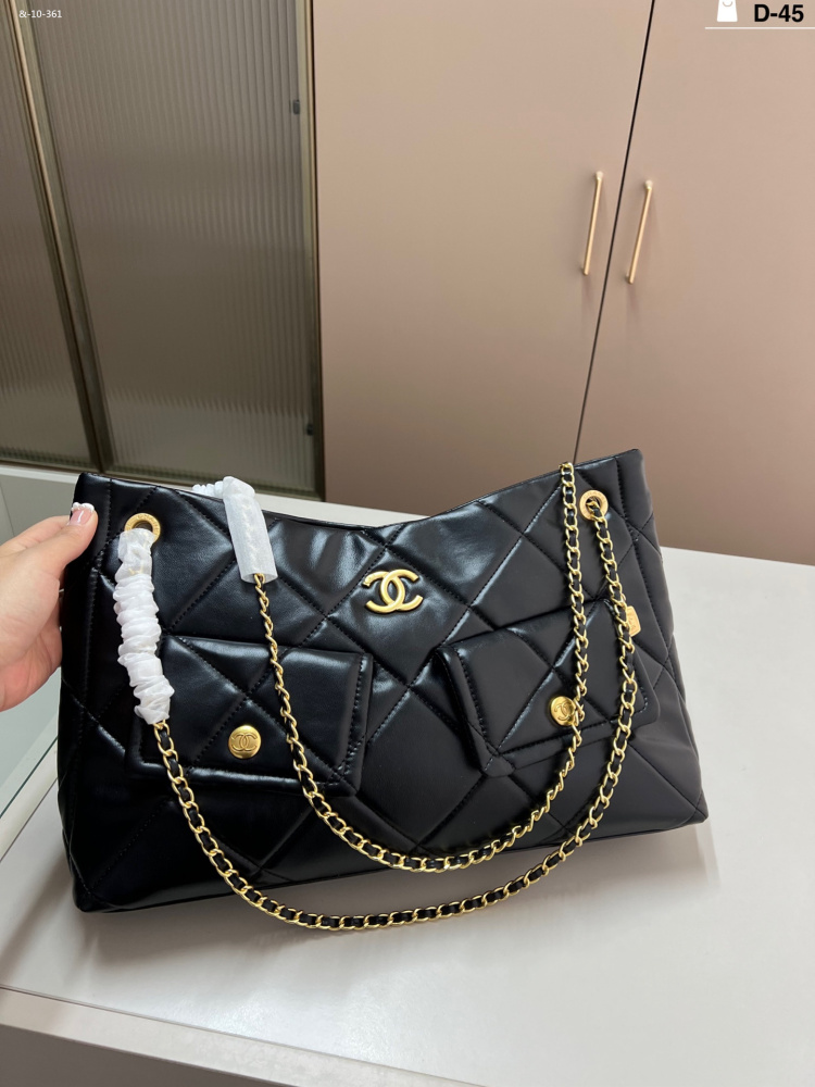 Chanel 25k hobo