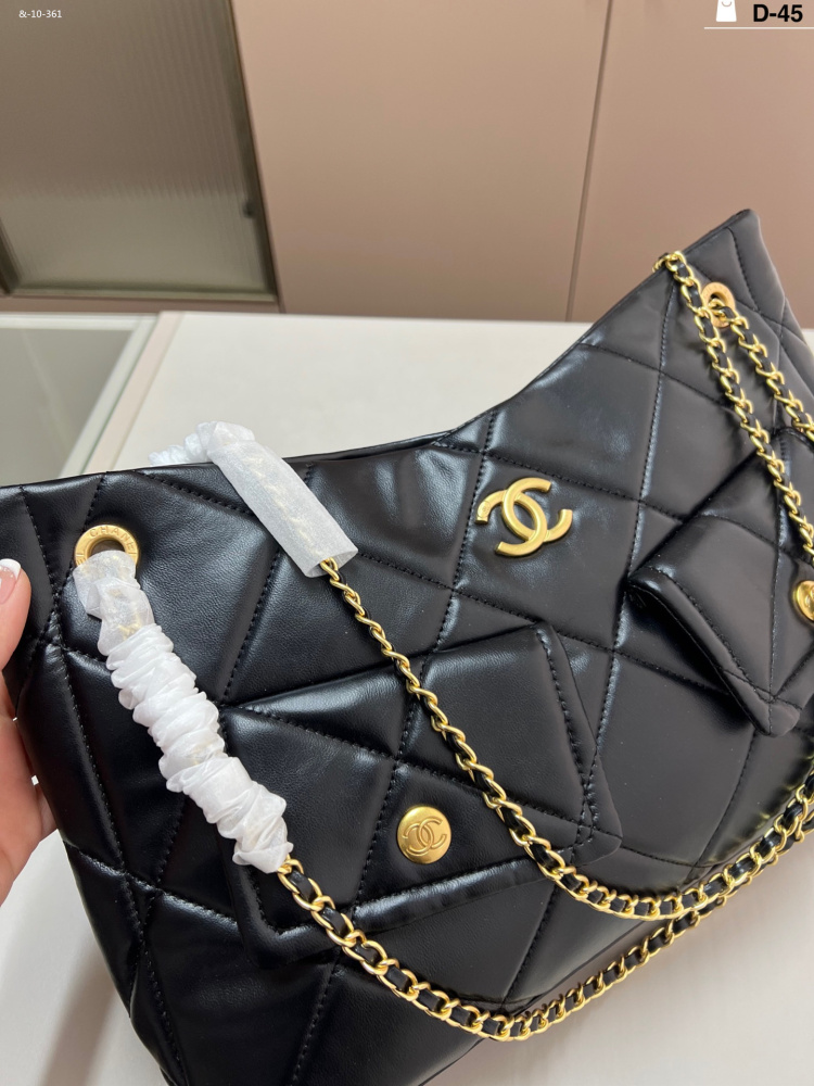 Chanel 25k hobo