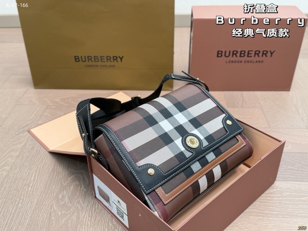 Burberry note