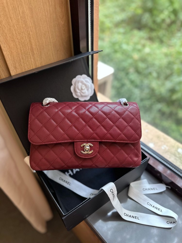 Chanel 25