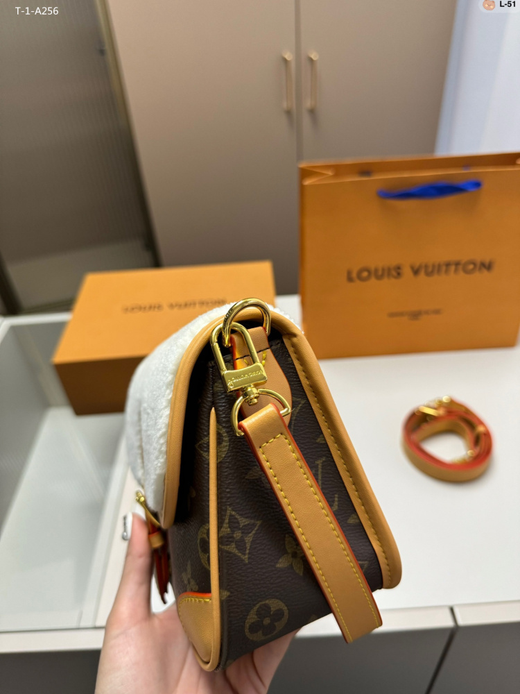 LV diane