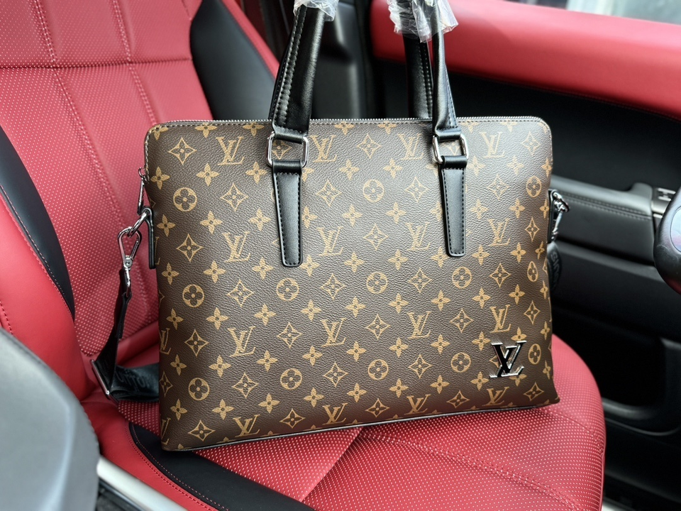 LV bag