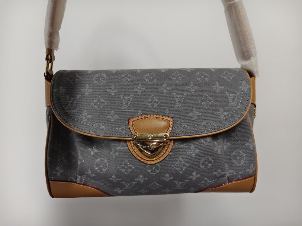 LV Beverly