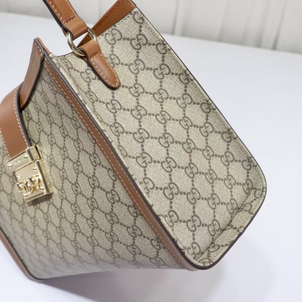 Gucci padlock