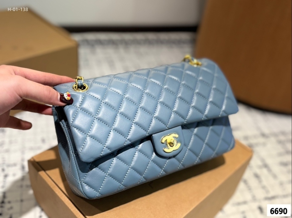 Chanel cf