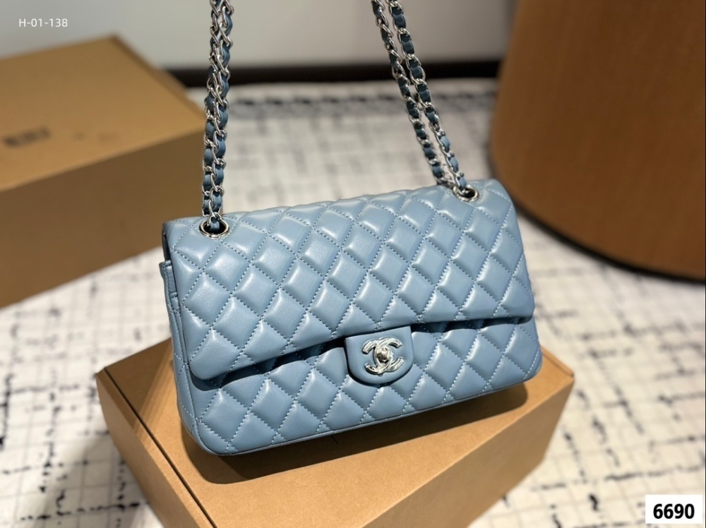 Chanel cf