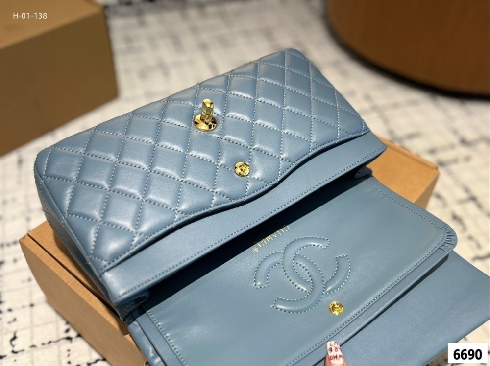 Chanel cf