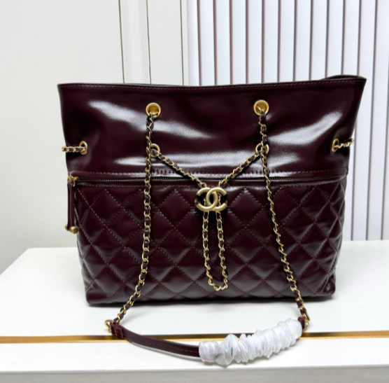 Chanel tote