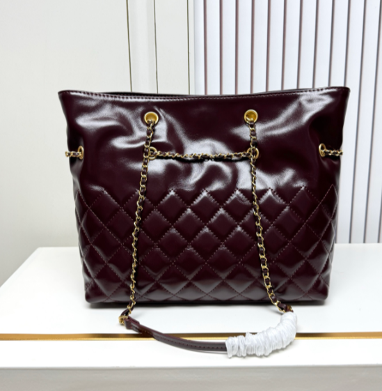 Chanel tote