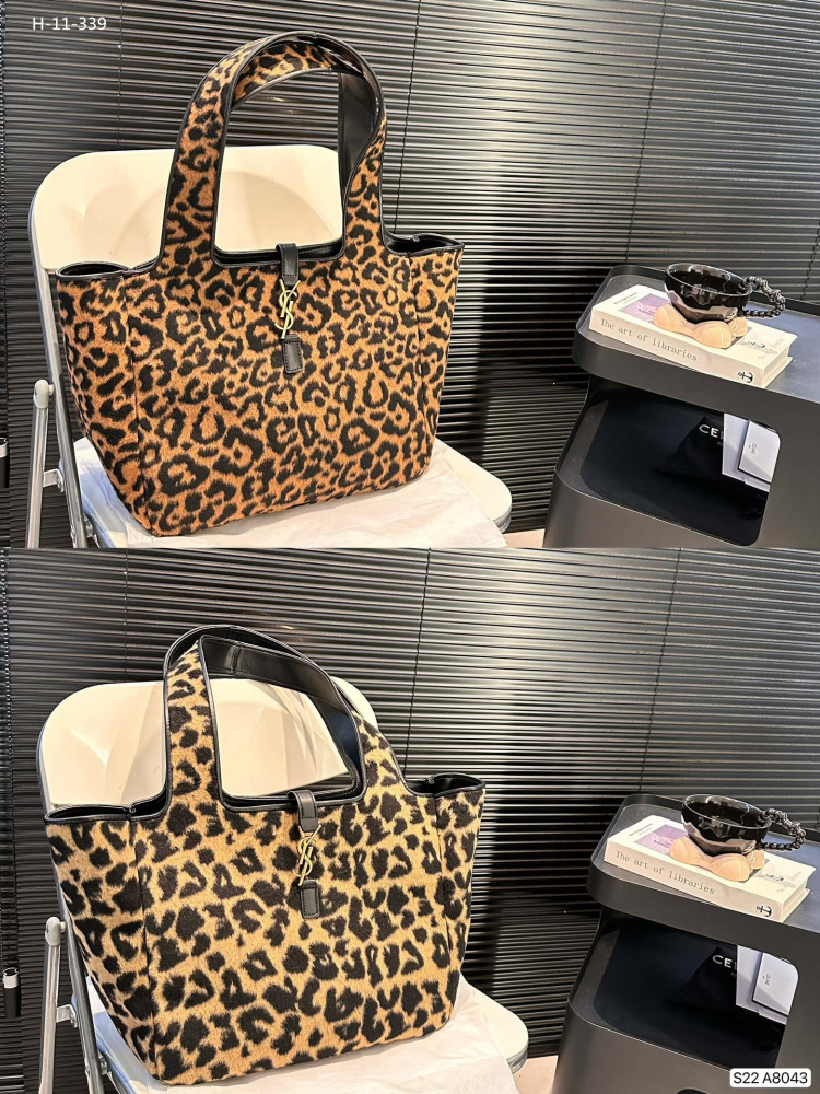 YSL BEA hobo