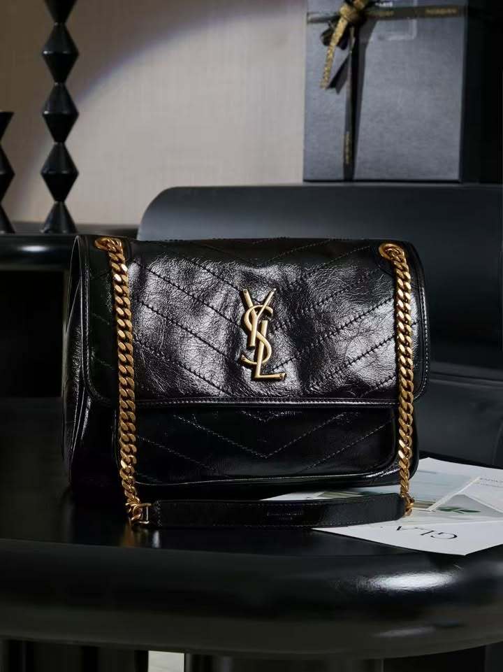 YSL master quality niki