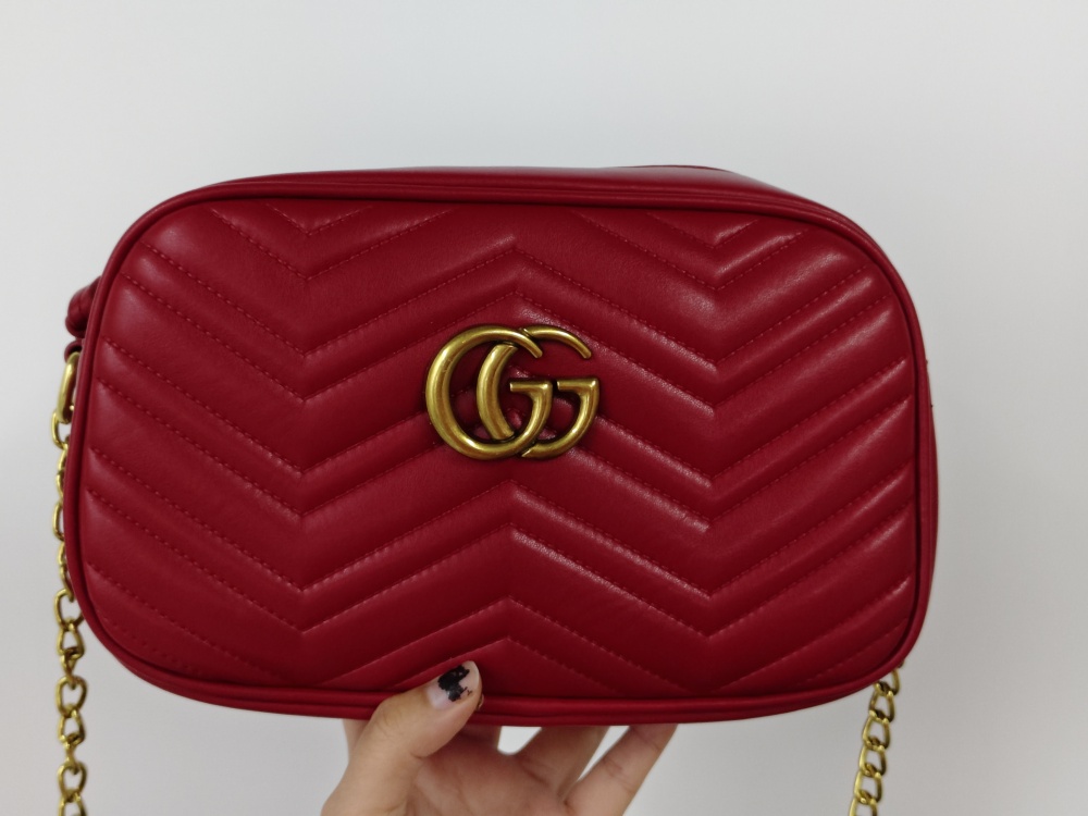 Gucci red small bag