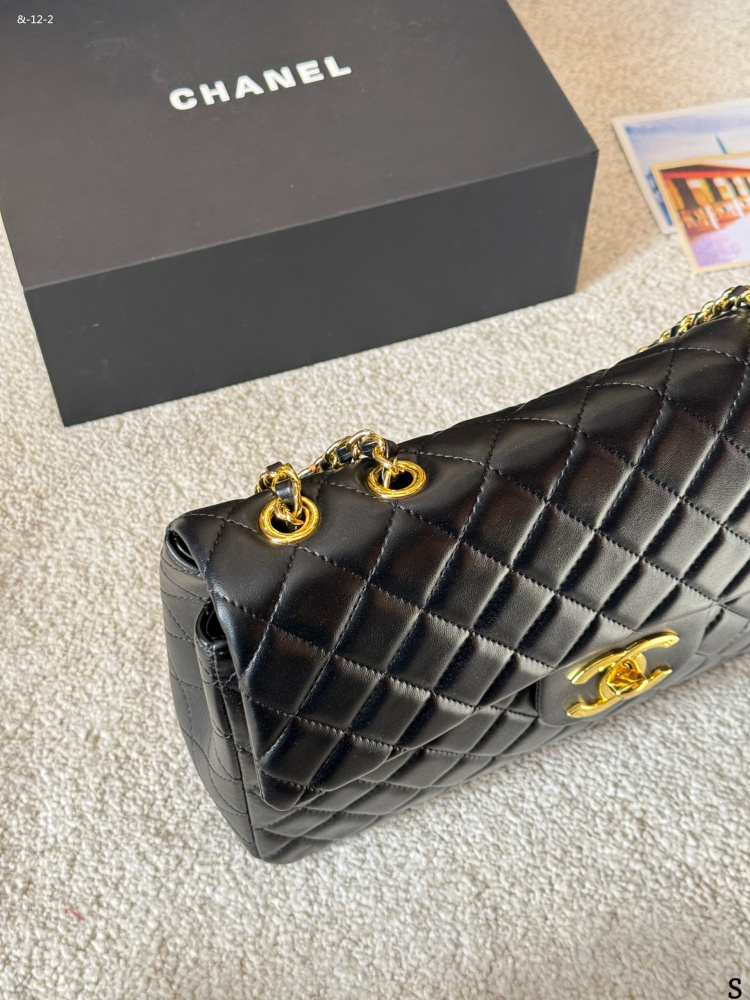 Chanel cf 30
