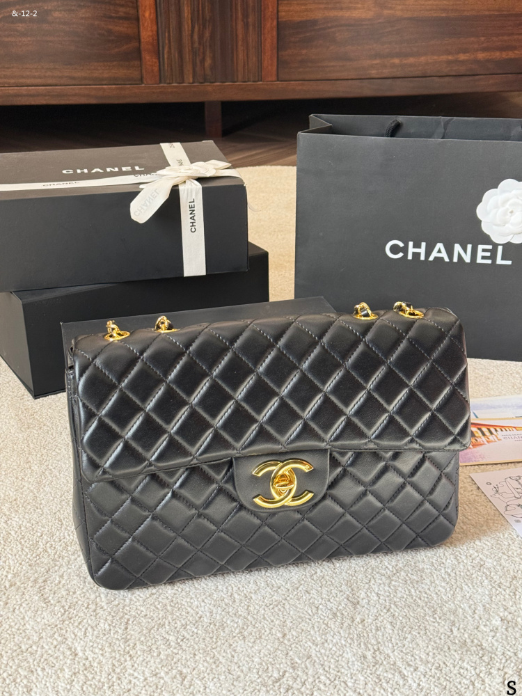 Chanel cf 30